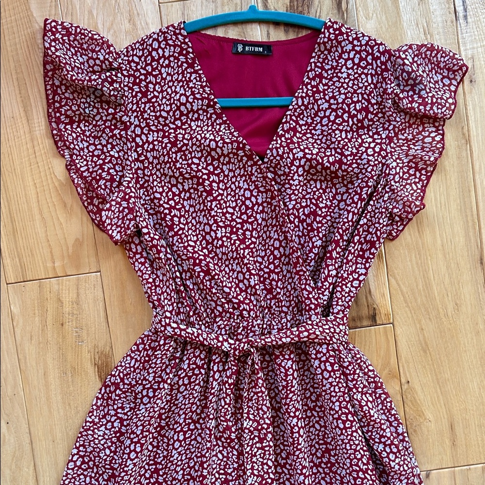H&M Burgundy and White Midi Dress - Picture 2 of 8